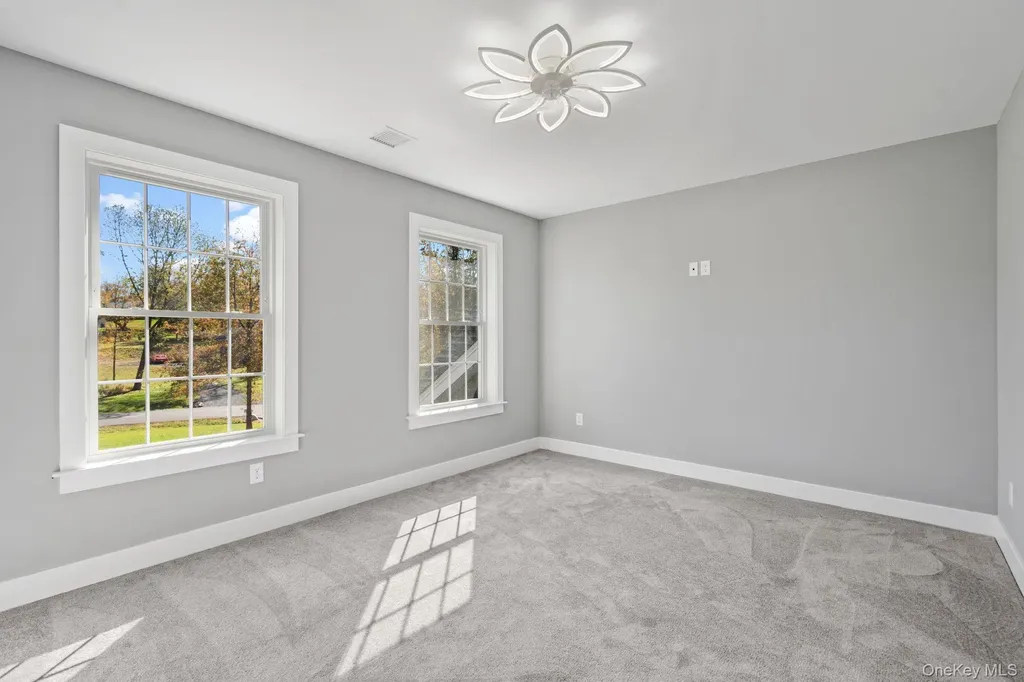 59 Paddock Drive Pine Bush NY 12566