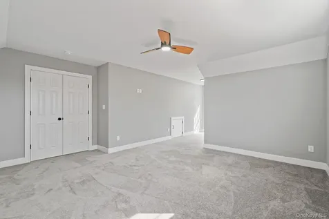 59 Paddock Drive Pine Bush NY 12566