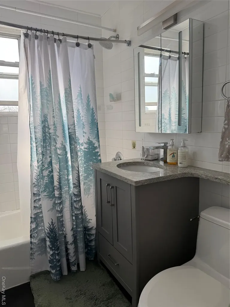 69-11 138th Street Flushing NY 11367