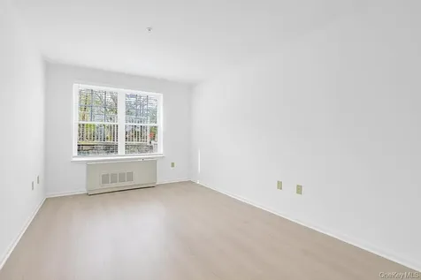 105 Sutton Drive Mount Kisco NY 10549