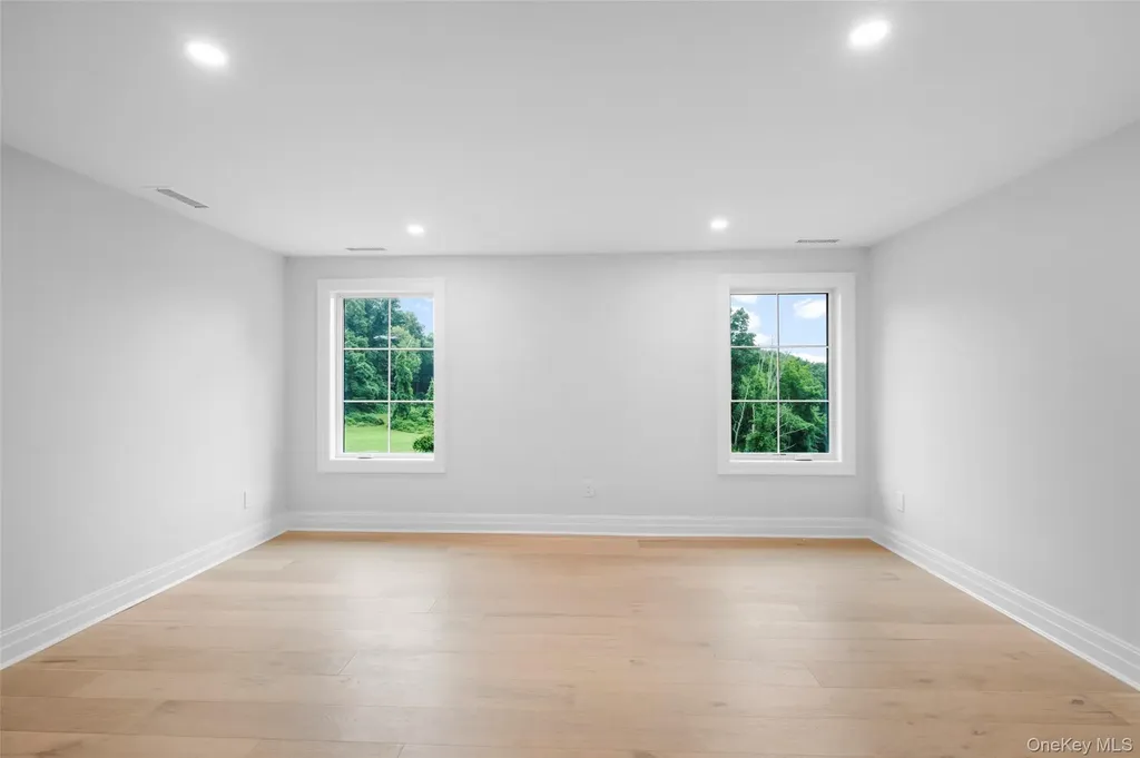 73 Whippoorwill Road Armonk NY 10504
