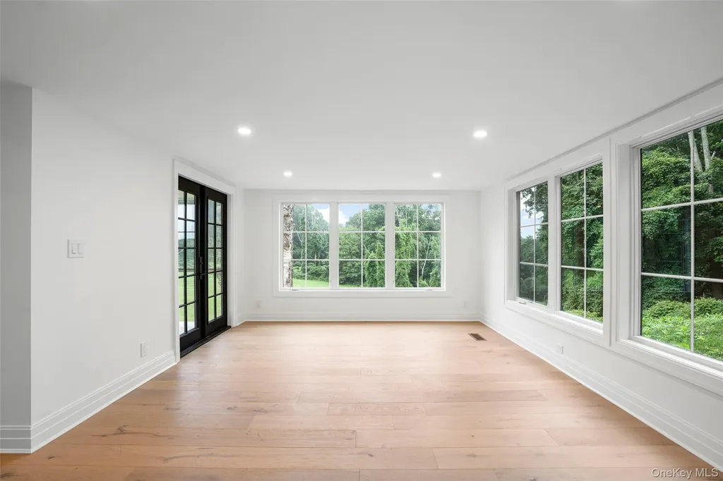 73 Whippoorwill Road Armonk NY 10504