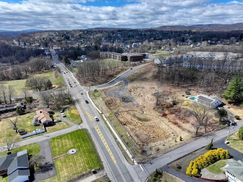 Route 9w Marlboro NY 12542