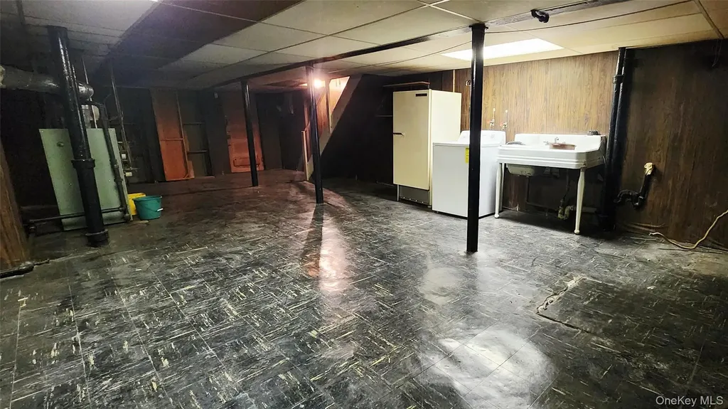5940 Flushing Avenue Maspeth NY 11378