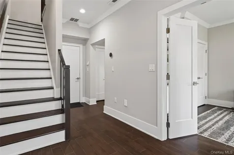 348 Horseman Boulevard Sleepy Hollow NY 10591