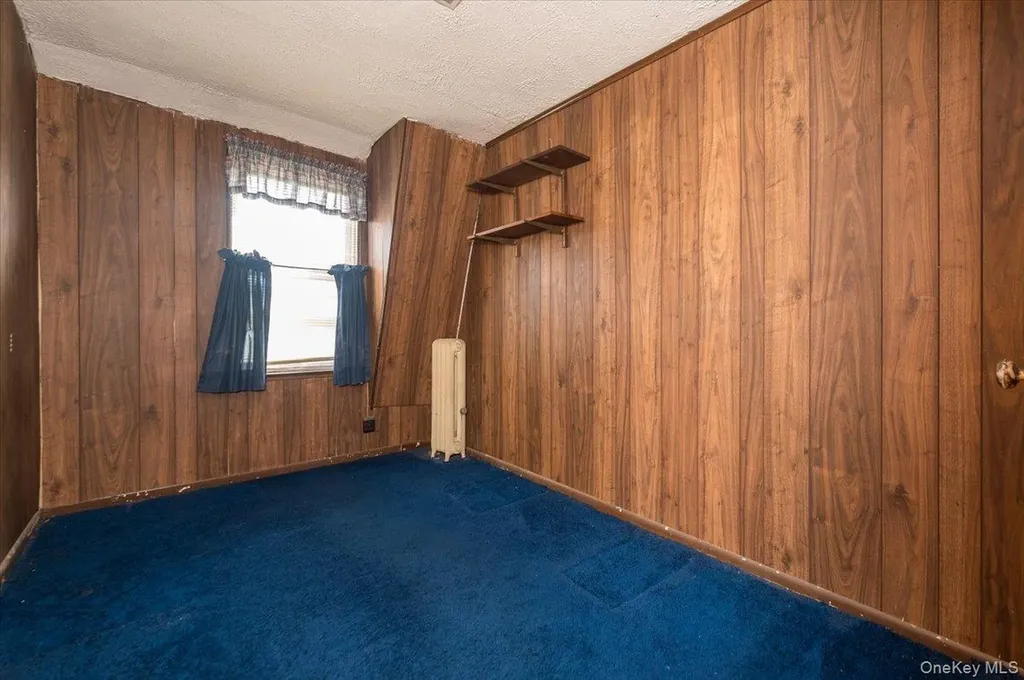249 Quincy Avenue Bronx NY 10465