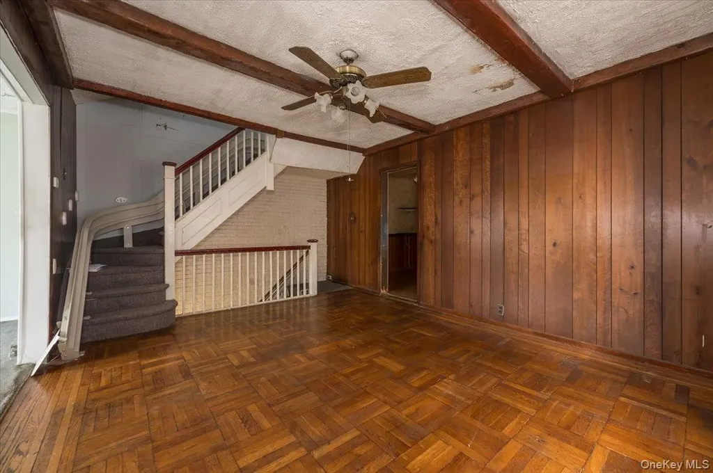 249 Quincy Avenue Bronx NY 10465