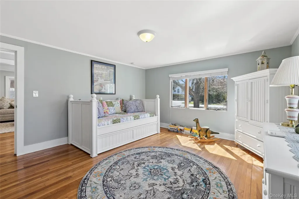 20 Mitchell Road Westhampton Beach NY 11978