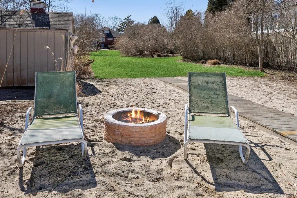20 Mitchell Road Westhampton Beach NY 11978