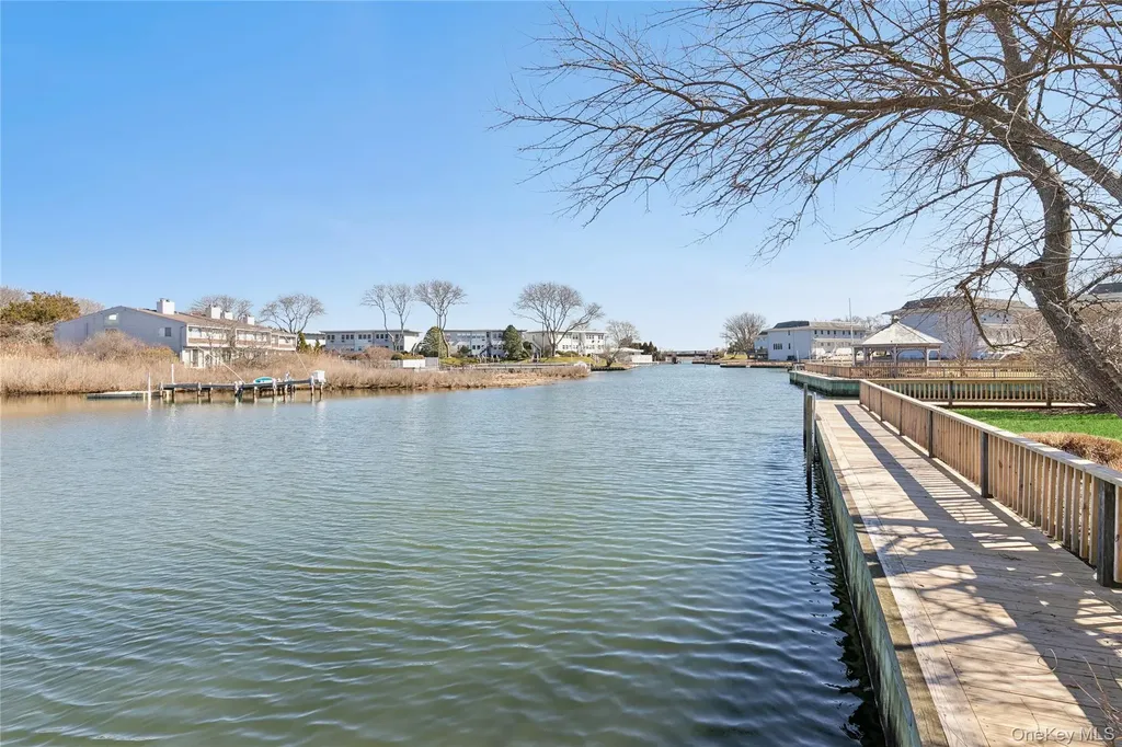 20 Mitchell Road Westhampton Beach NY 11978