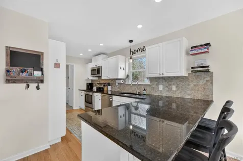 101 Hitching Post Lane Yorktown Heights NY 10598