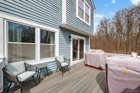 101 Hitching Post Lane Yorktown Heights NY 10598