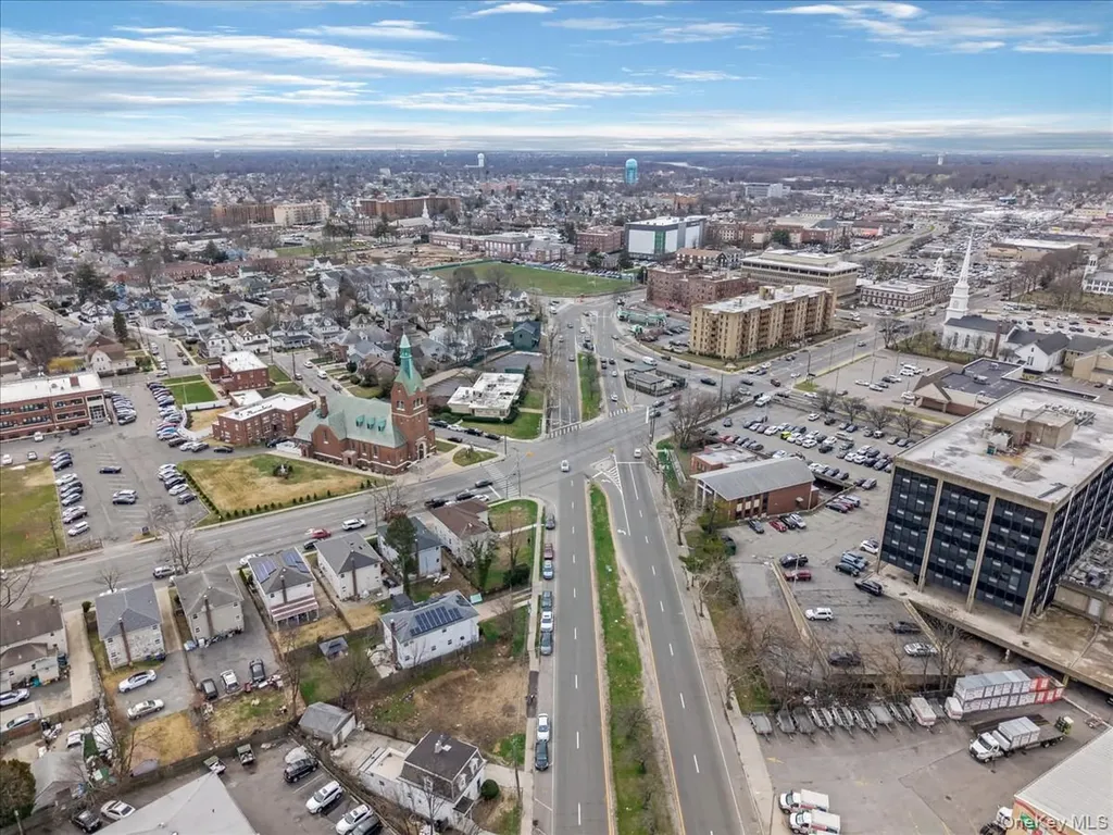 43 Peninsula Boulevard Hempstead NY 11550