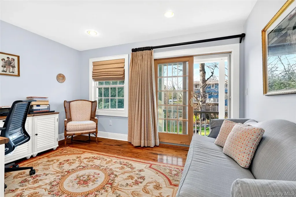 77 Hunt Avenue Pearl River NY 10965