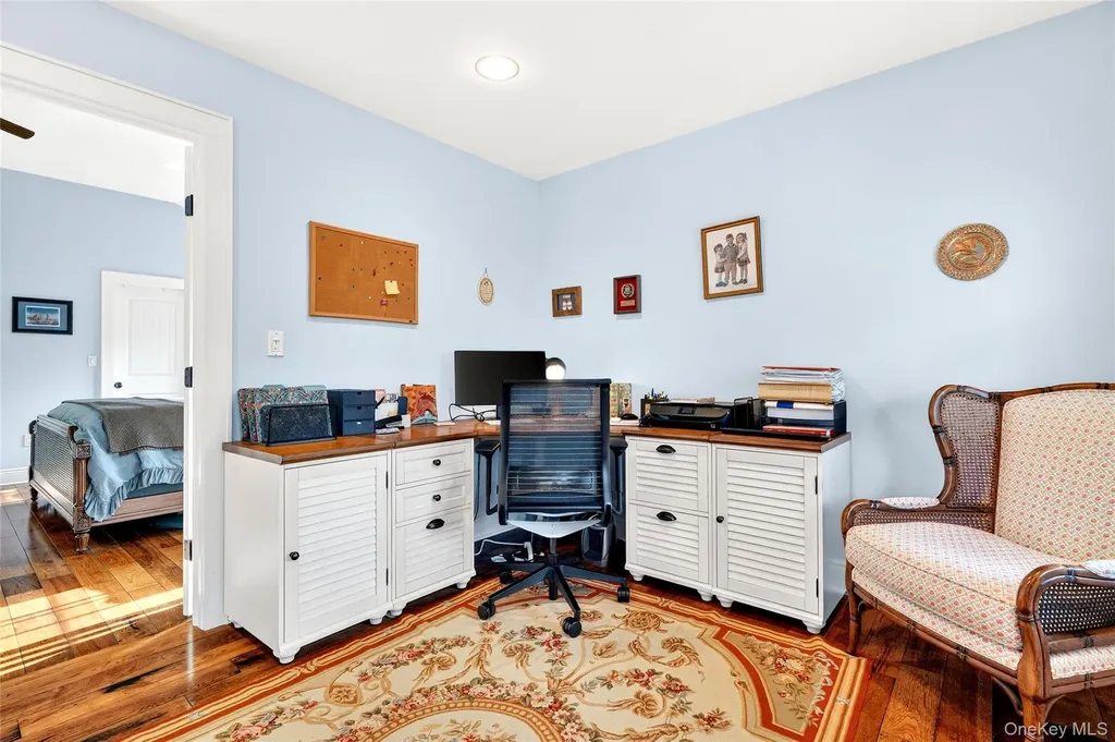 77 Hunt Avenue Pearl River NY 10965