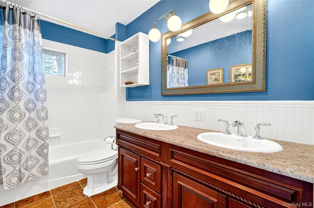 77 Hunt Avenue Pearl River NY 10965