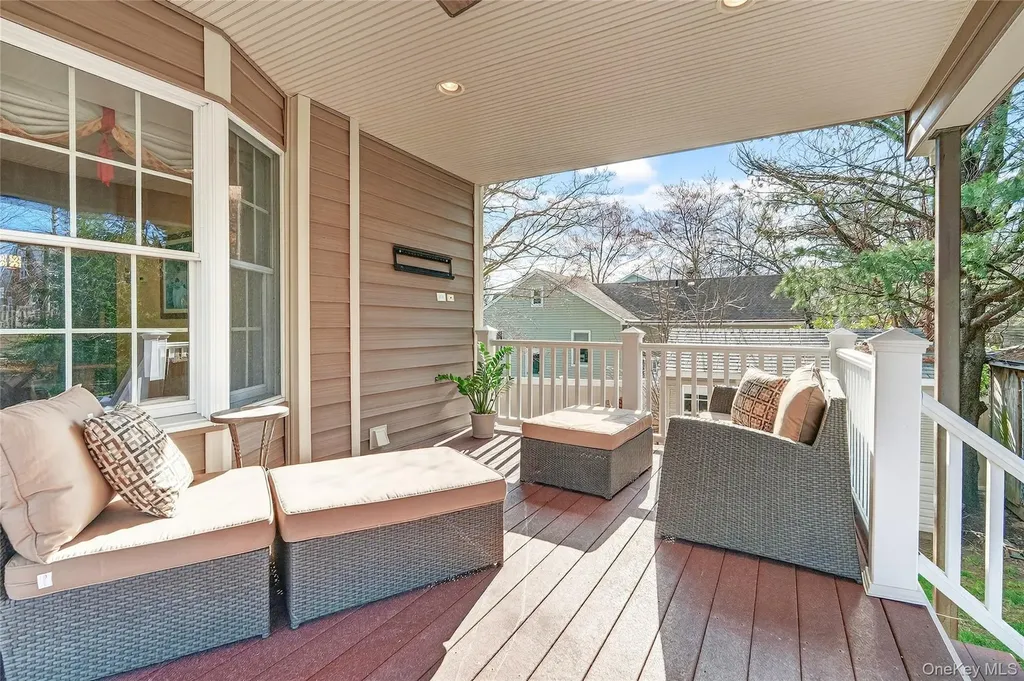 77 Hunt Avenue Pearl River NY 10965