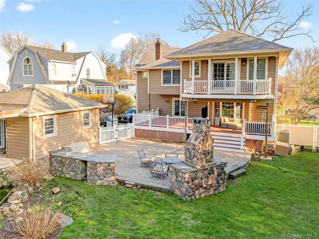 77 Hunt Avenue Pearl River NY 10965