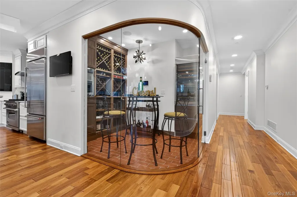 268 Broadway Call Listing Agent NY 12866