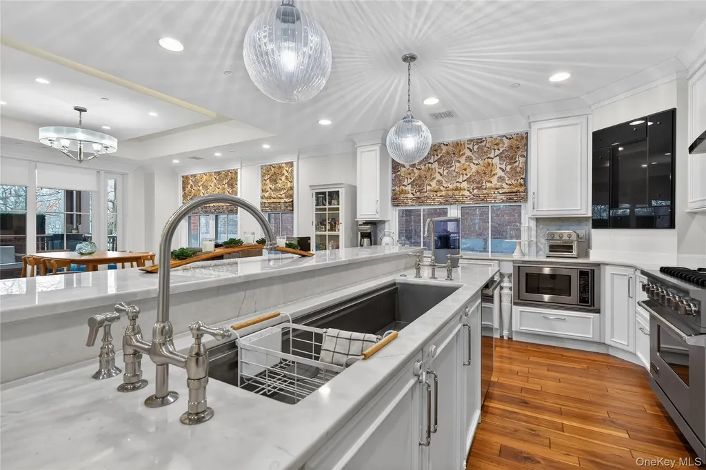 268 Broadway Call Listing Agent NY 12866