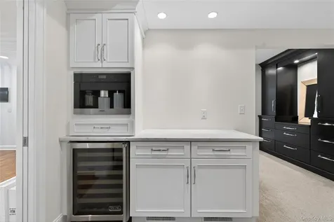 268 Broadway Call Listing Agent NY 12866
