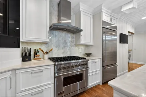 268 Broadway Call Listing Agent NY 12866
