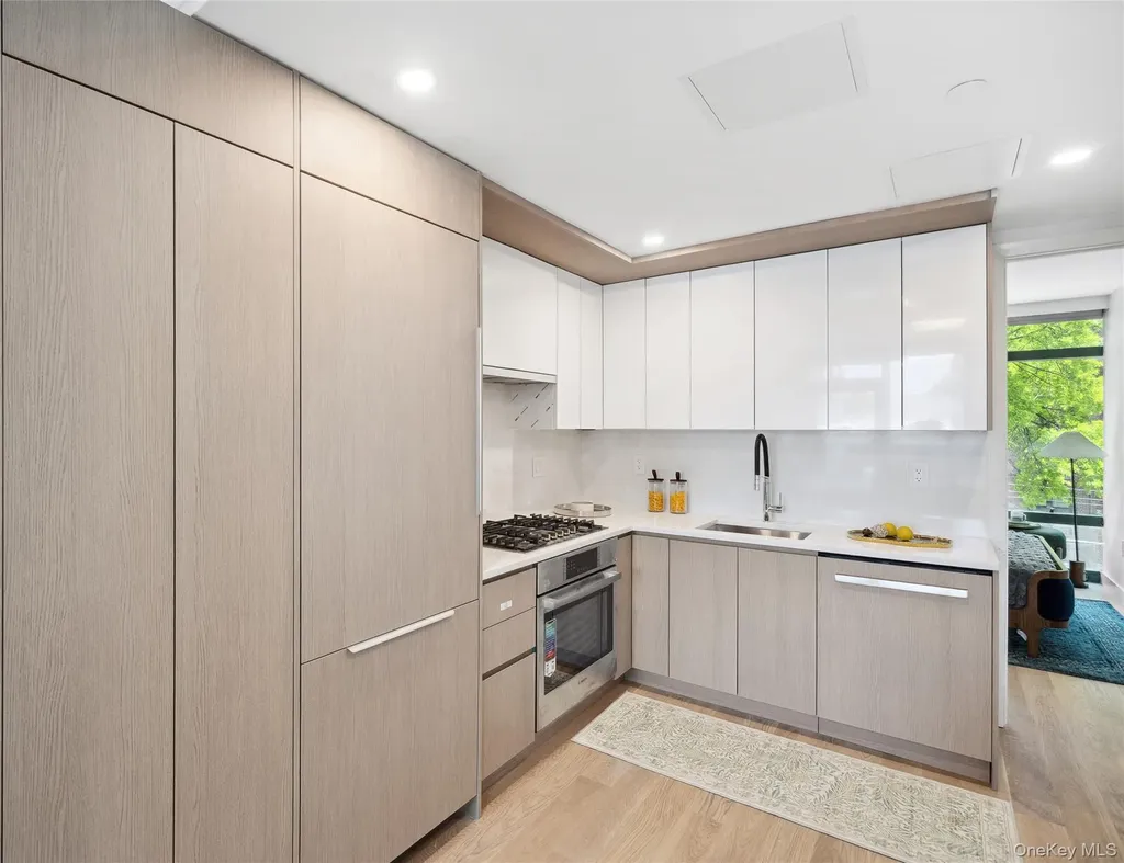 38-20 Parsons Boulevard Flushing NY 11354