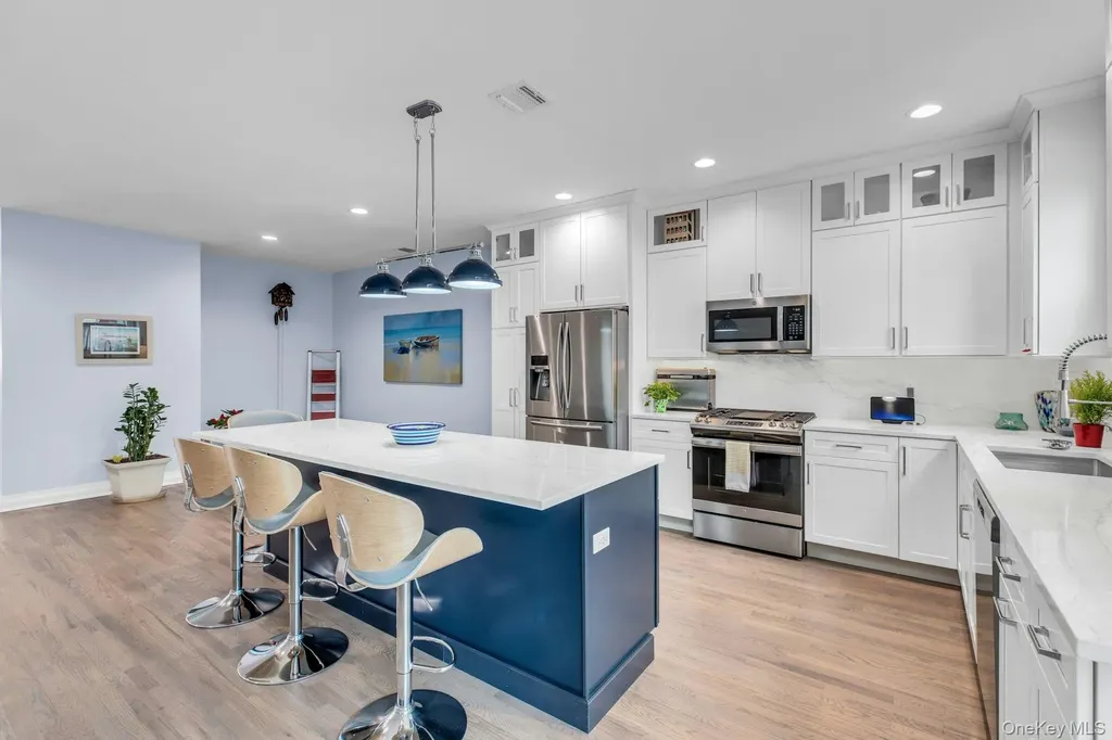 123 Jackie Court Patchogue NY 11772