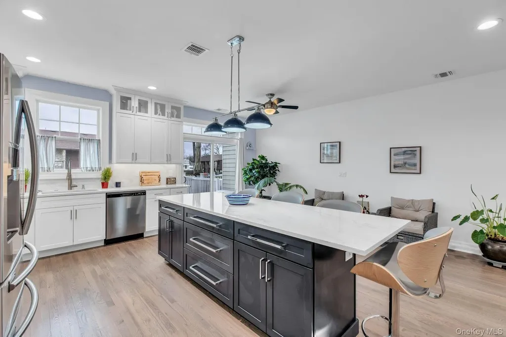 123 Jackie Court Patchogue NY 11772