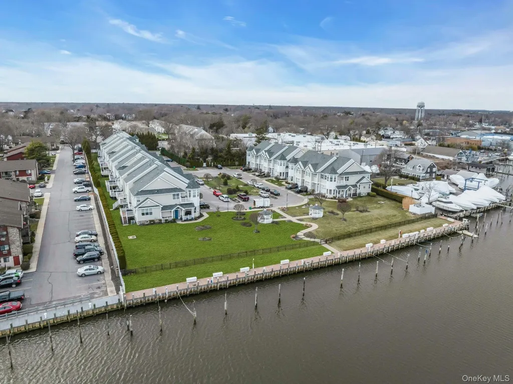 123 Jackie Court Patchogue NY 11772