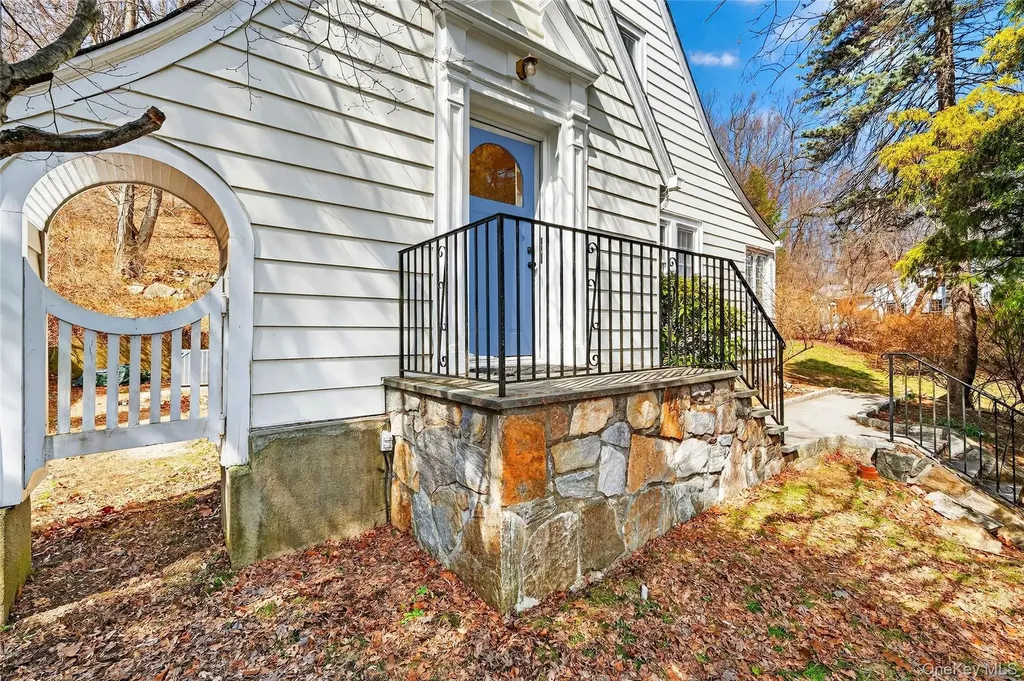 410 Decatur Avenue Peekskill NY 10566