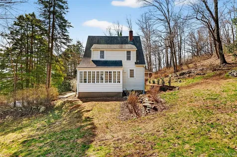 410 Decatur Avenue Peekskill NY 10566