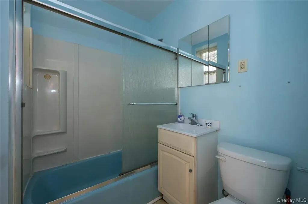 836 Edison Avenue Bronx NY 10465