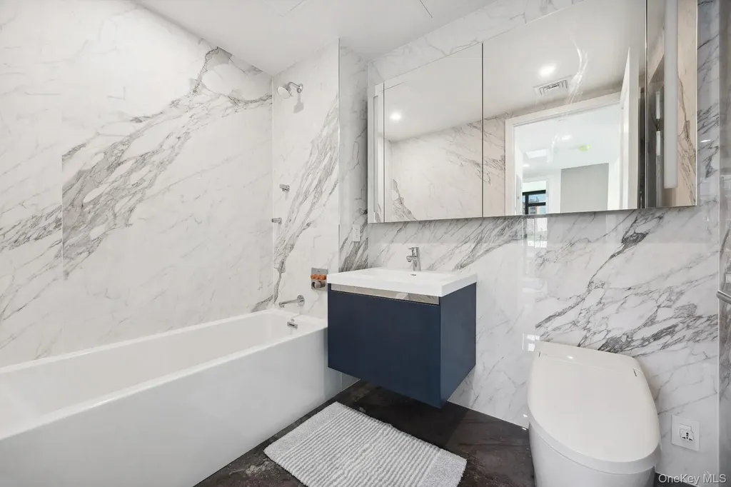 38-20 Parsons Boulevard Flushing NY 11354