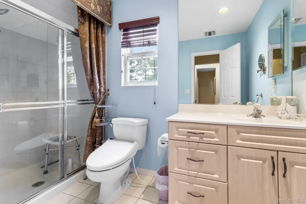 1 Northridge Circle Huntington NY 11743