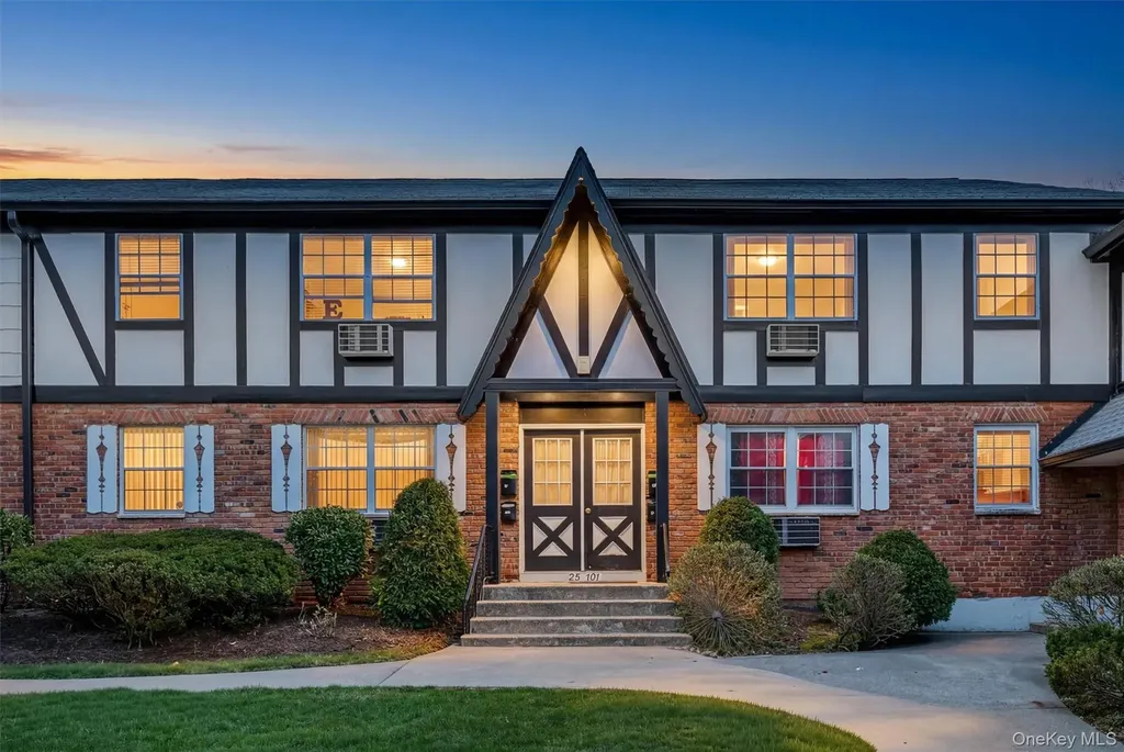 95 Parkside Drive Suffern NY 10901