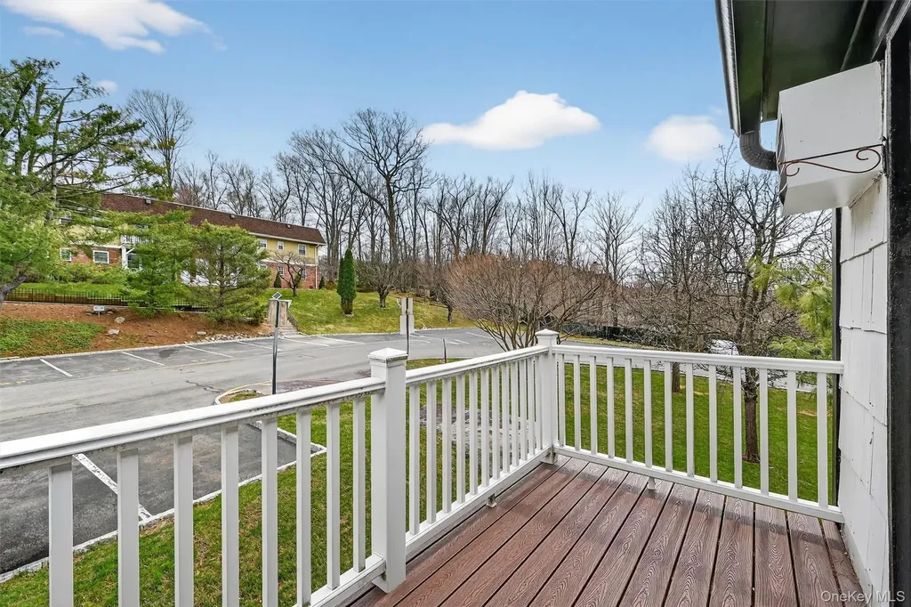95 Parkside Drive Suffern NY 10901