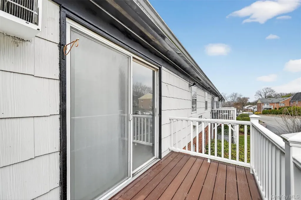 95 Parkside Drive Suffern NY 10901
