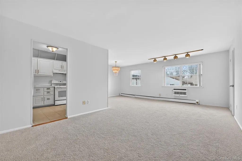 95 Parkside Drive Suffern NY 10901