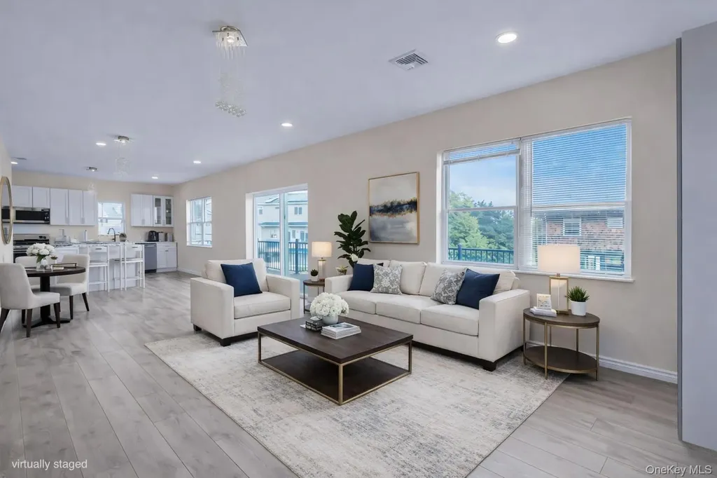 125 S Bay Drive Babylon NY 11702