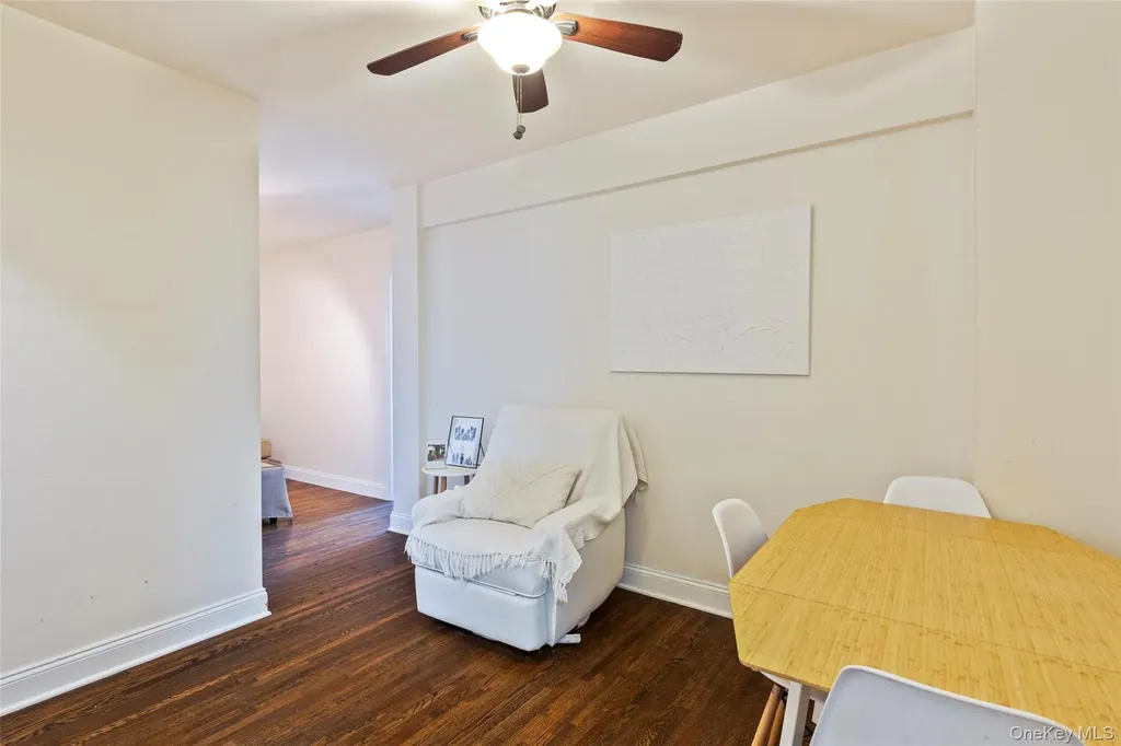 5225 39th Road Woodside NY 11377