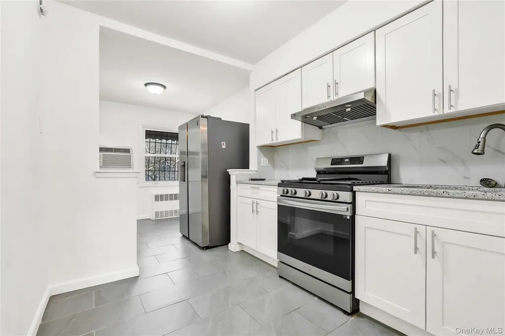 1043 E 101st Street Brooklyn NY 11236