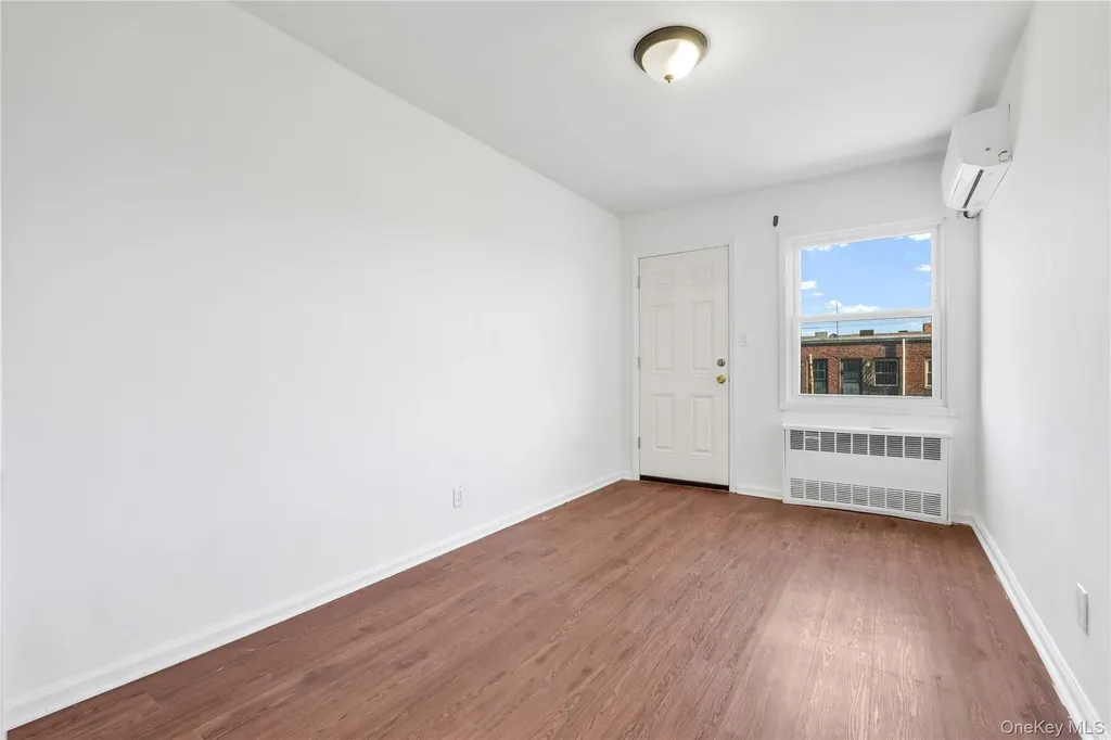 1043 E 101st Street Brooklyn NY 11236