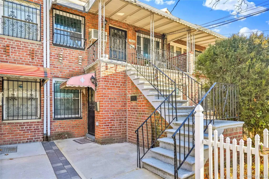 1043 E 101st Street Brooklyn NY 11236