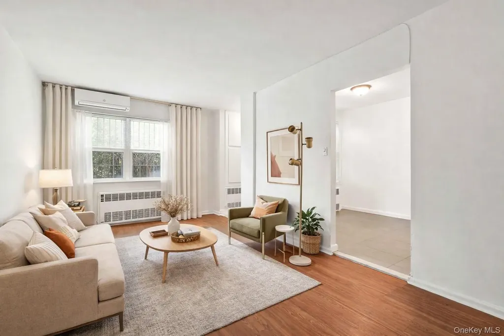 1043 E 101st Street Brooklyn NY 11236