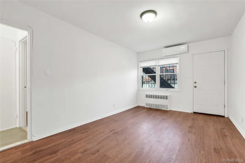 1043 E 101st Street Brooklyn NY 11236