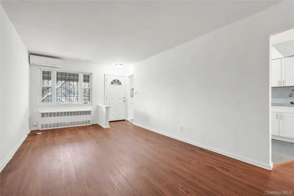 1043 E 101st Street Brooklyn NY 11236