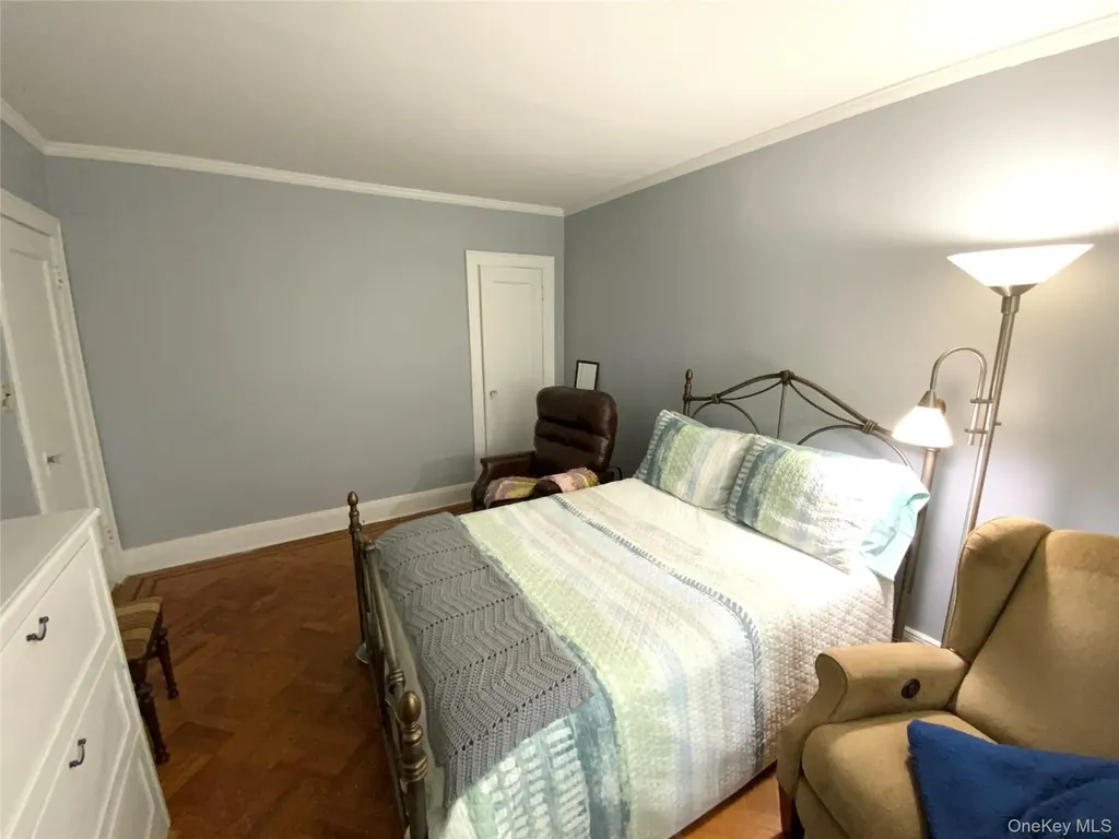 4705 189th Street Flushing NY 11358