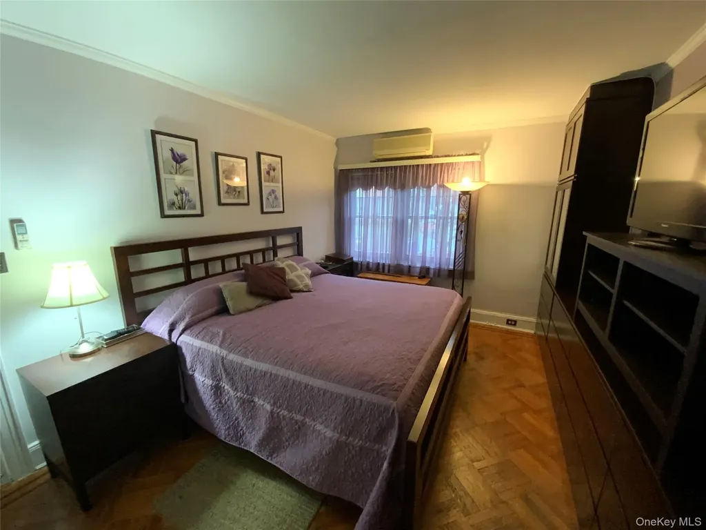 4705 189th Street Flushing NY 11358