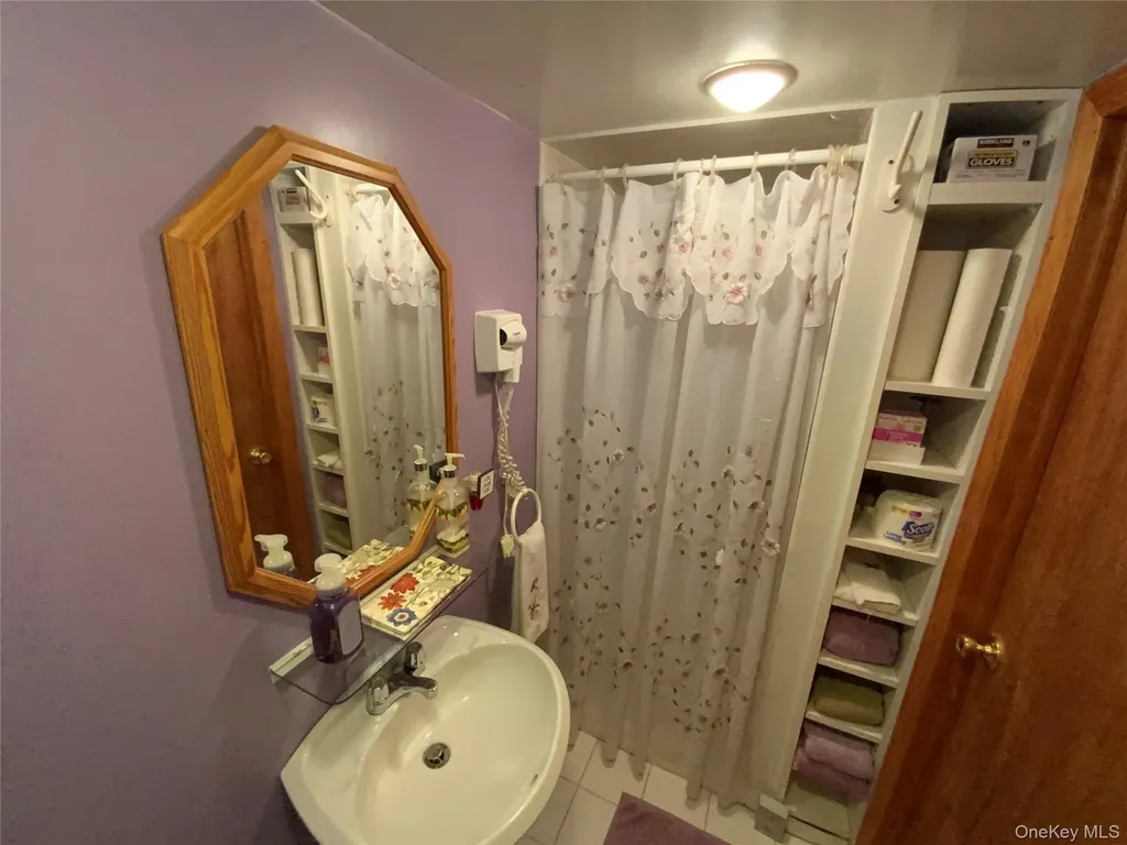 4705 189th Street Flushing NY 11358